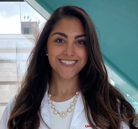  Geena Kludjian, PharmD, BCIDP