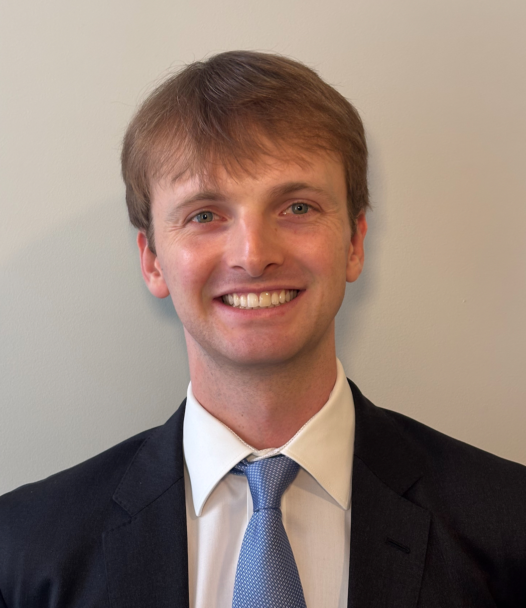 Zachary Johnson headshot